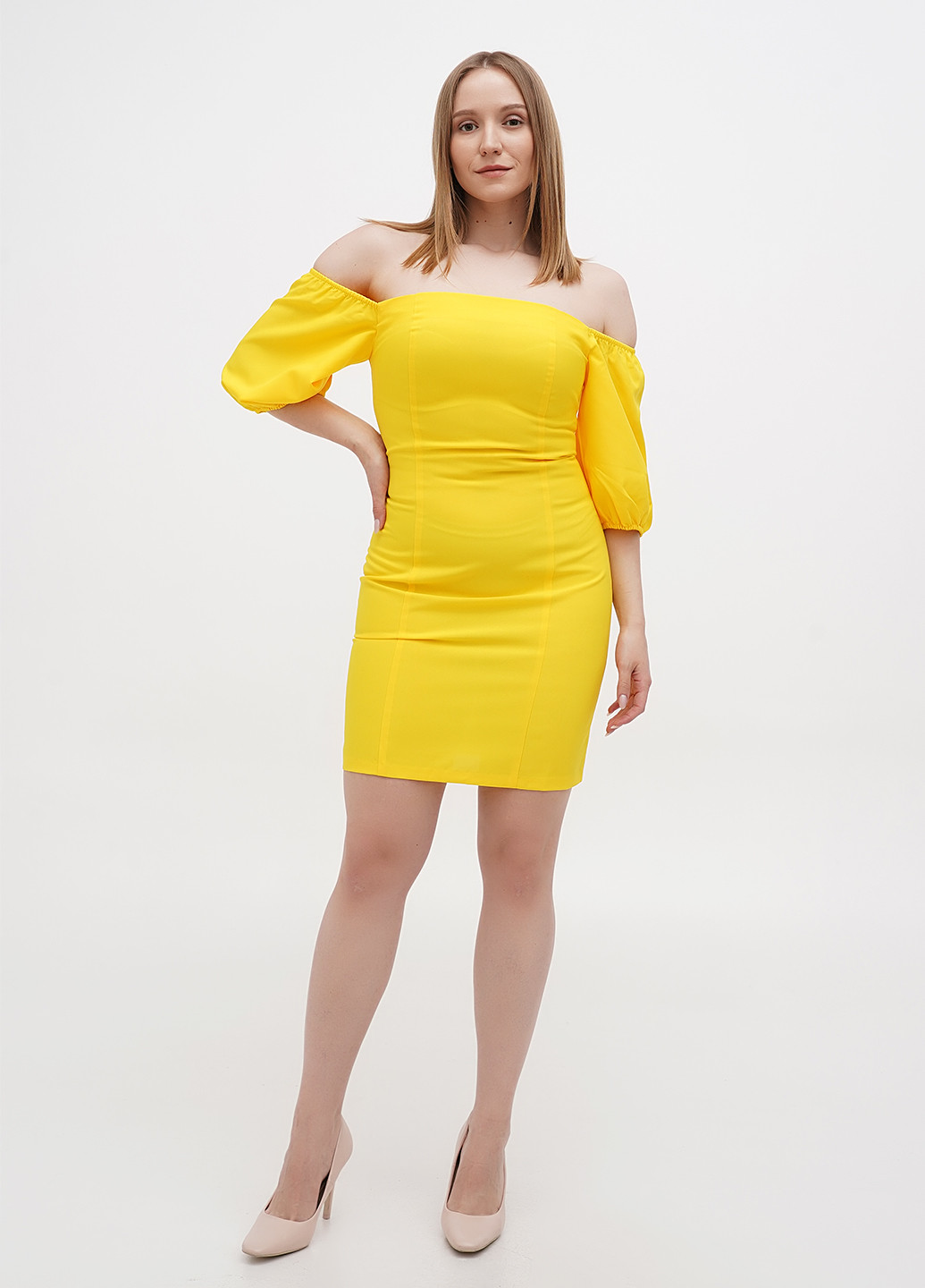 Желтое кэжуал платье футляр Dioni однотонное