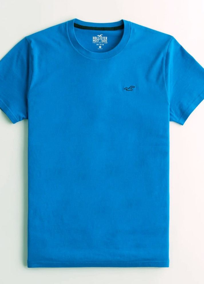 Светло-синяя футболка Hollister