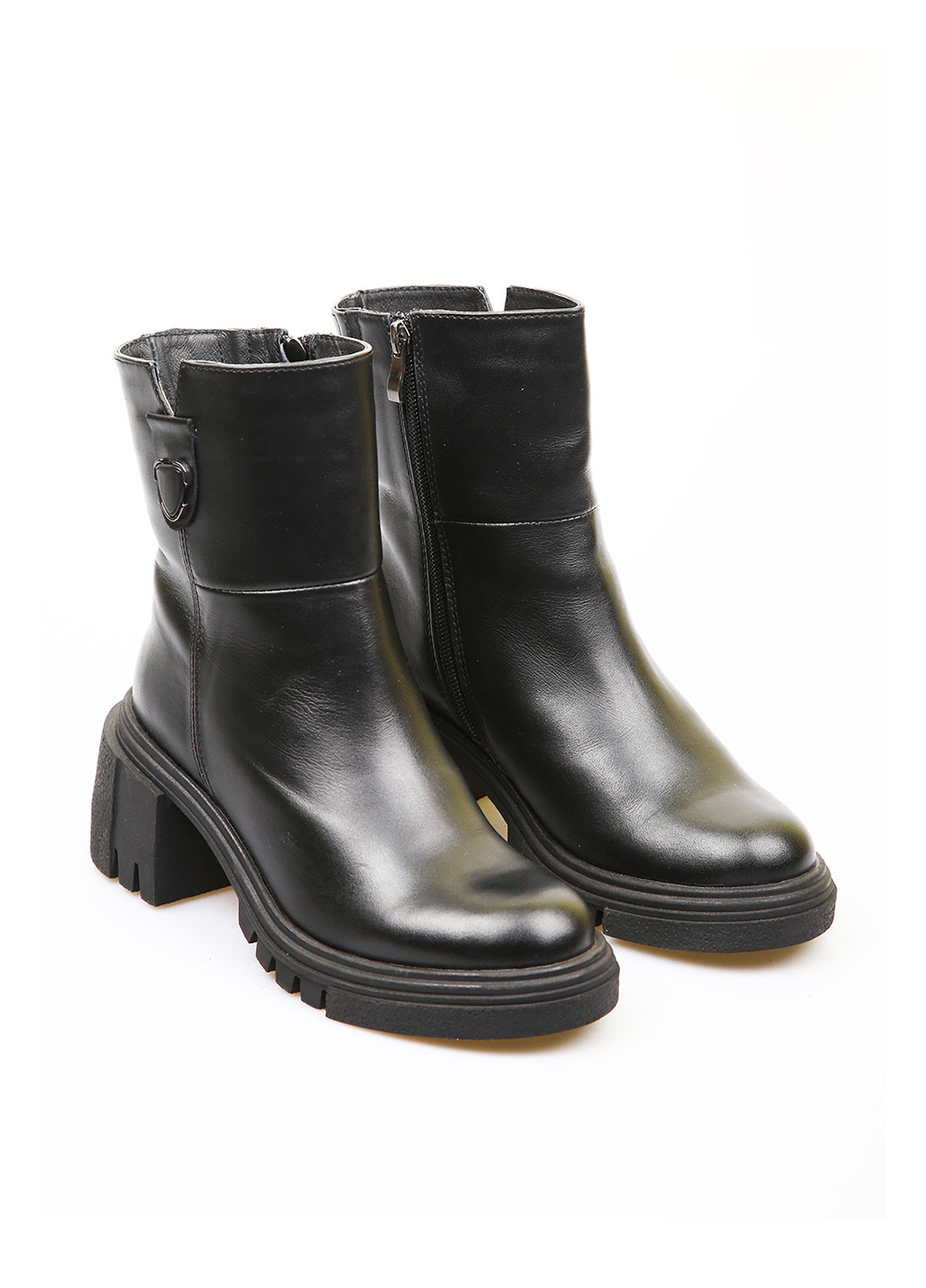 Зимние ботинки Camalini на тракторной подошве