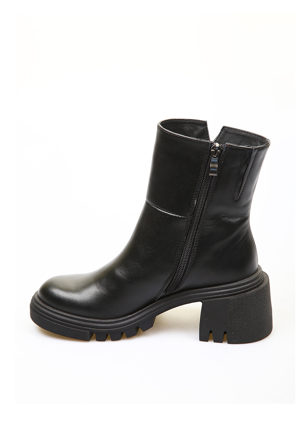 Зимние ботинки Camalini на тракторной подошве