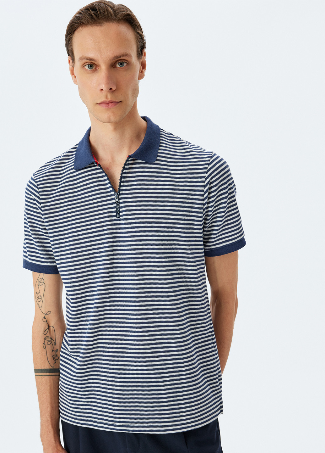 Темно-синяя футболка-поло для мужчин KOTON в полоску