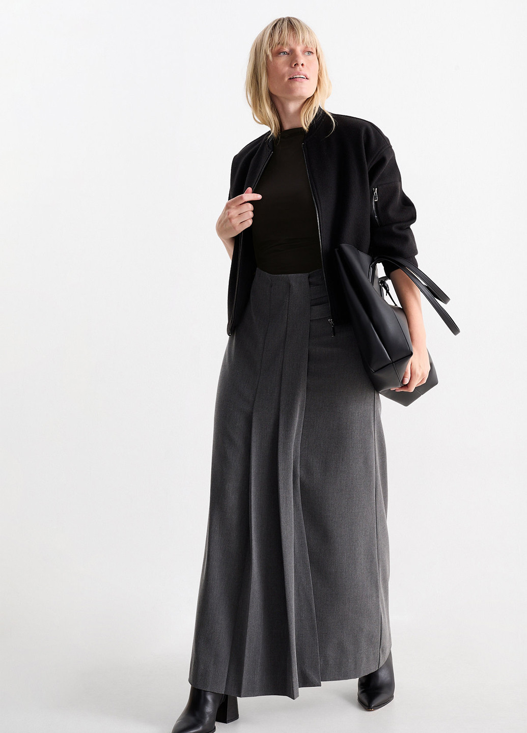 Чёрная блуза C&A