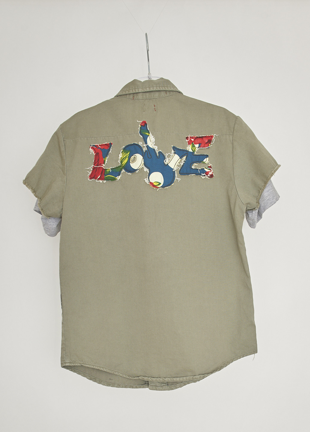 Оливковковая (хаки) кэжуал рубашка с абстрактным узором Ra-Re
