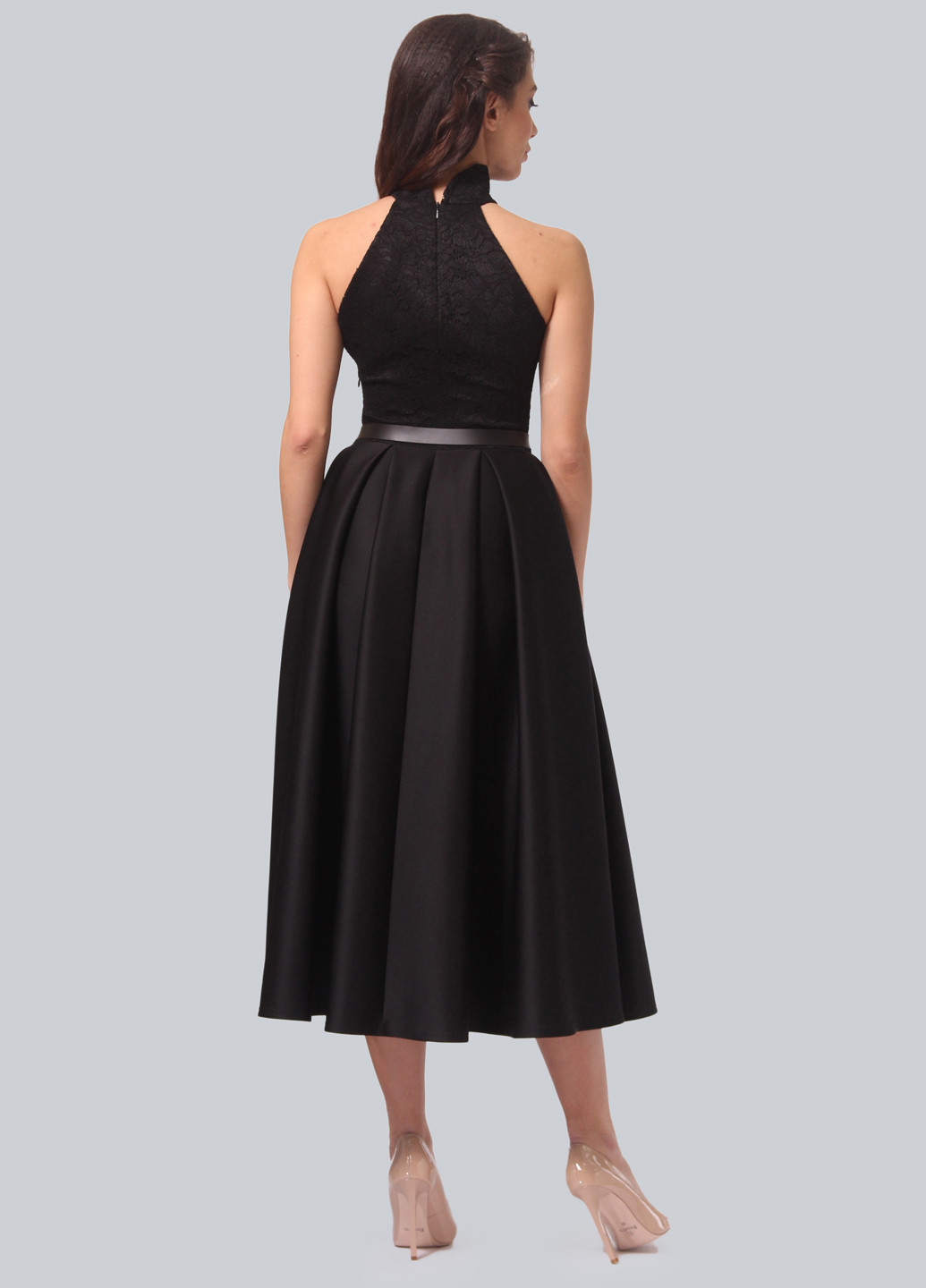 Черное коктейльное платье колокол Lila Kass однотонное