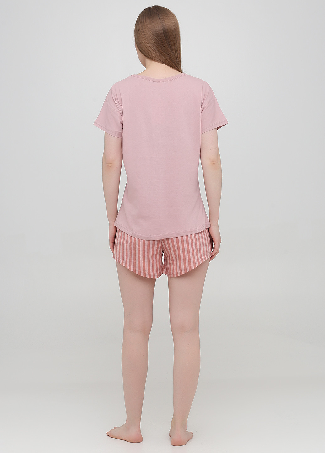 Пудровый демисезонный комплект (футболка, шорты) ARCAN