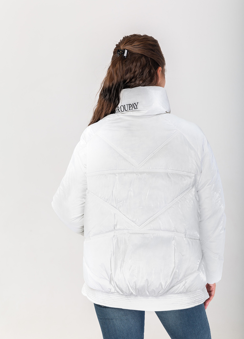 Біла зимня куртка Icon