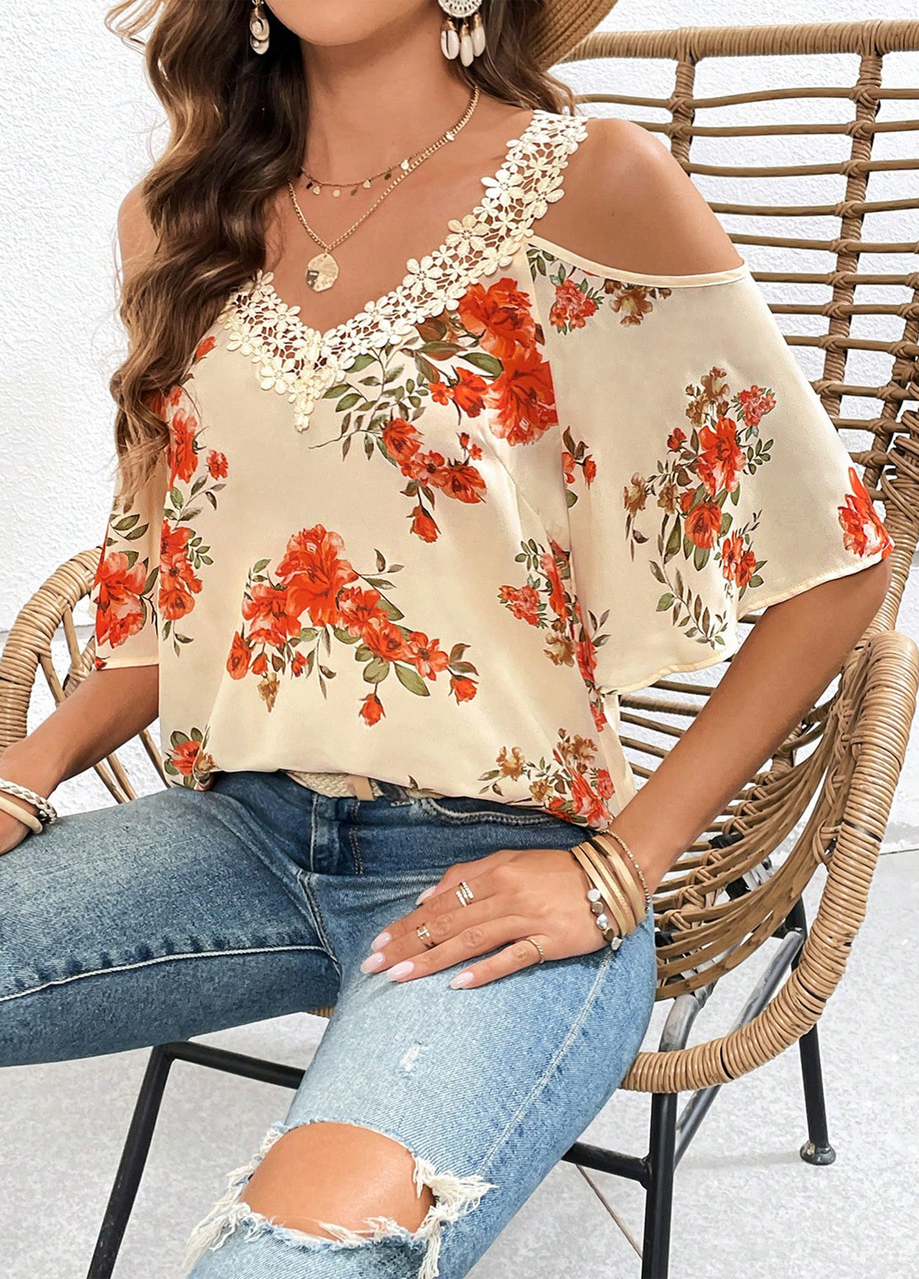 Светло-бежевая блуза SHEIN