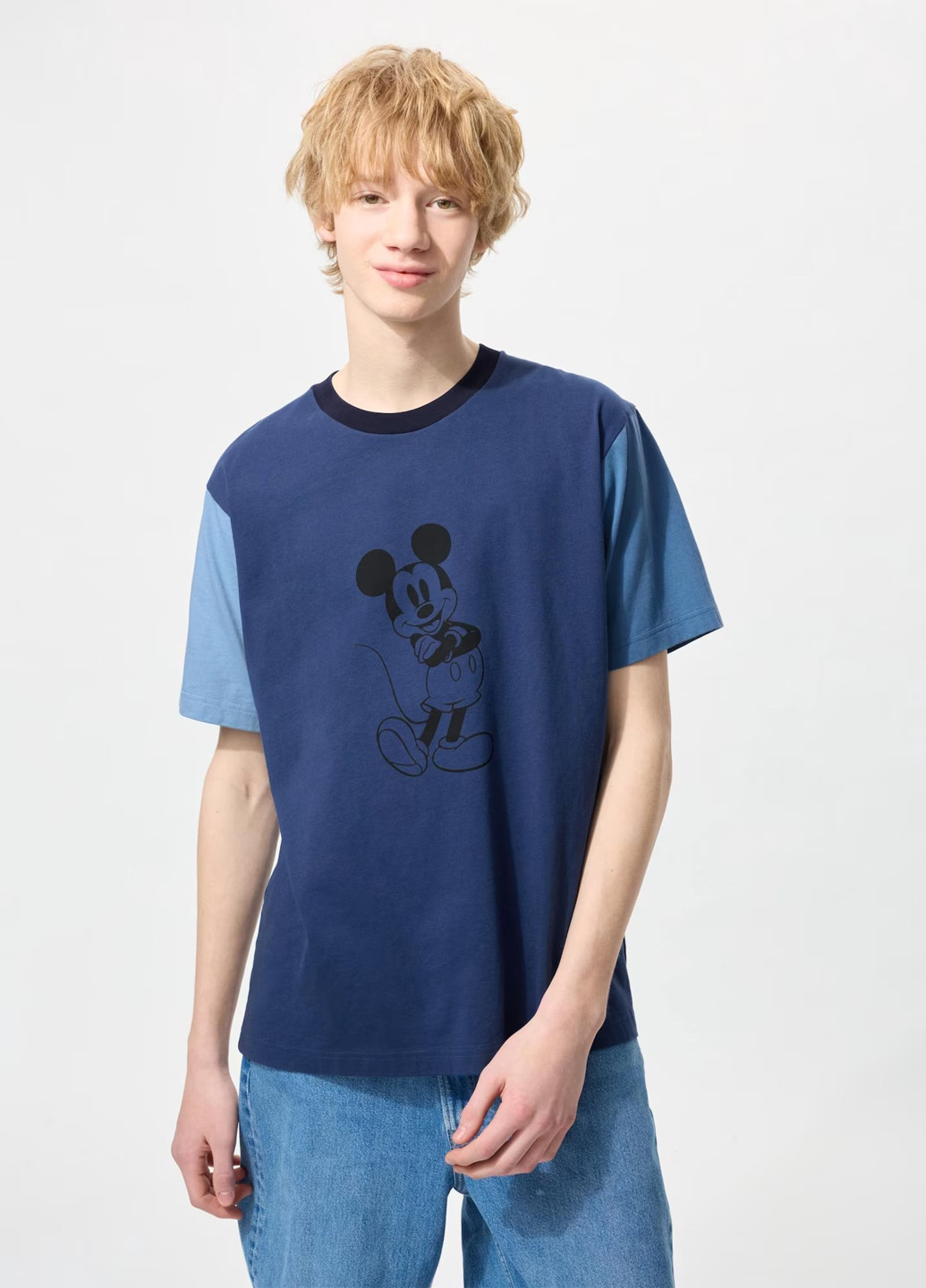 Футболка Uniqlo (359493168)