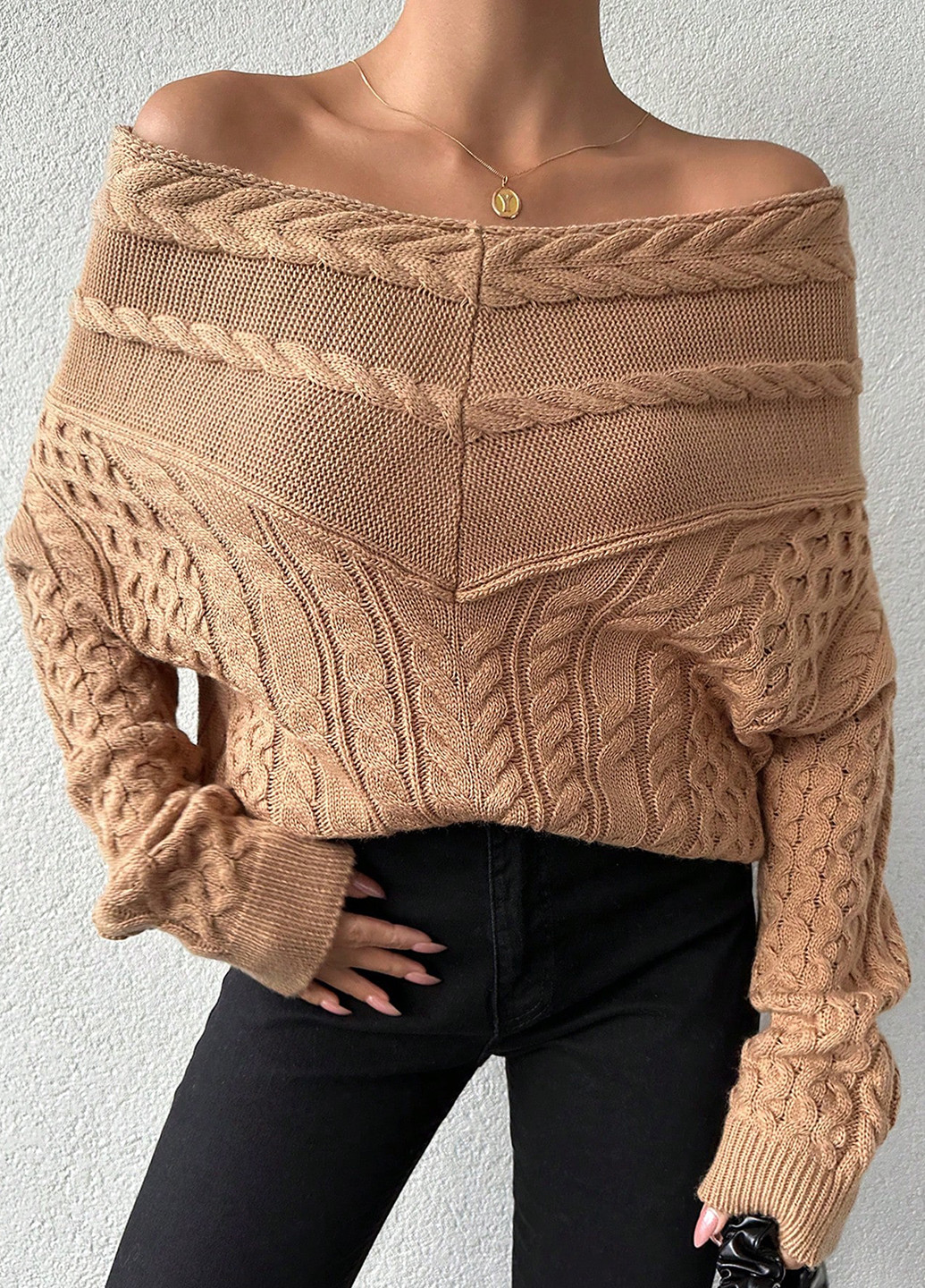 Песочный демисезонный свитер SHEIN