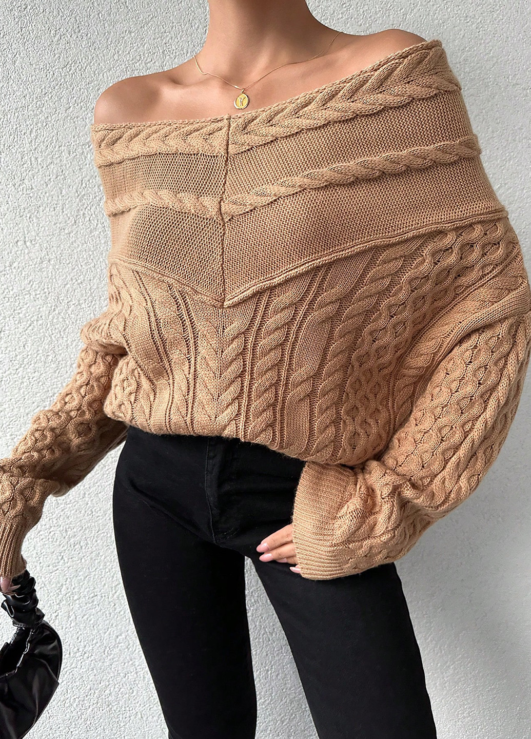 Песочный демисезонный свитер SHEIN