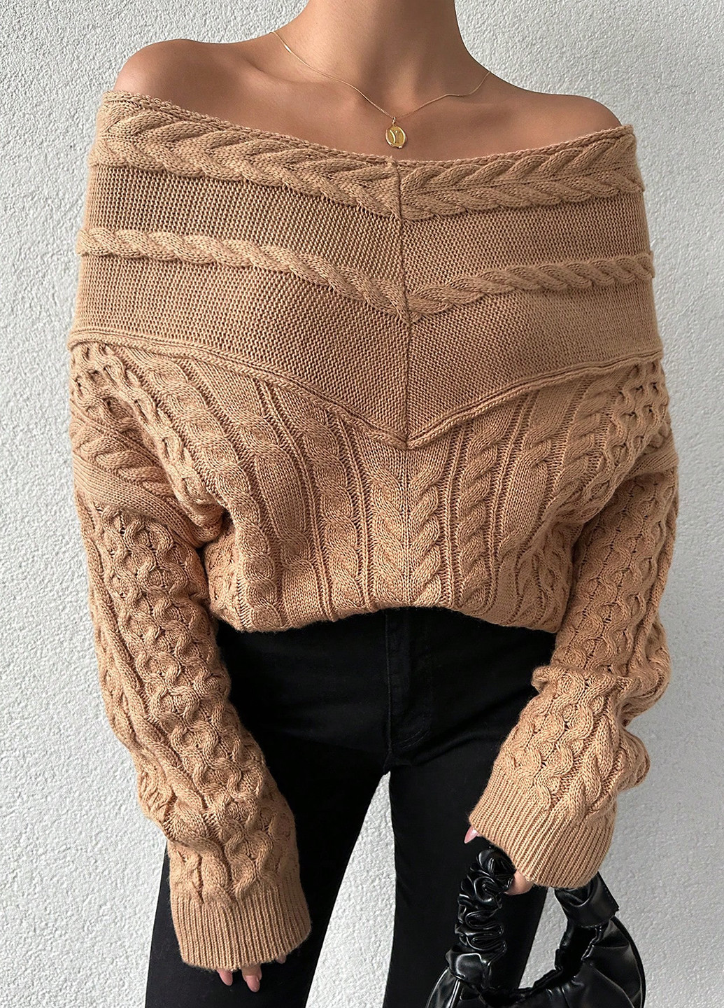 Песочный демисезонный свитер SHEIN