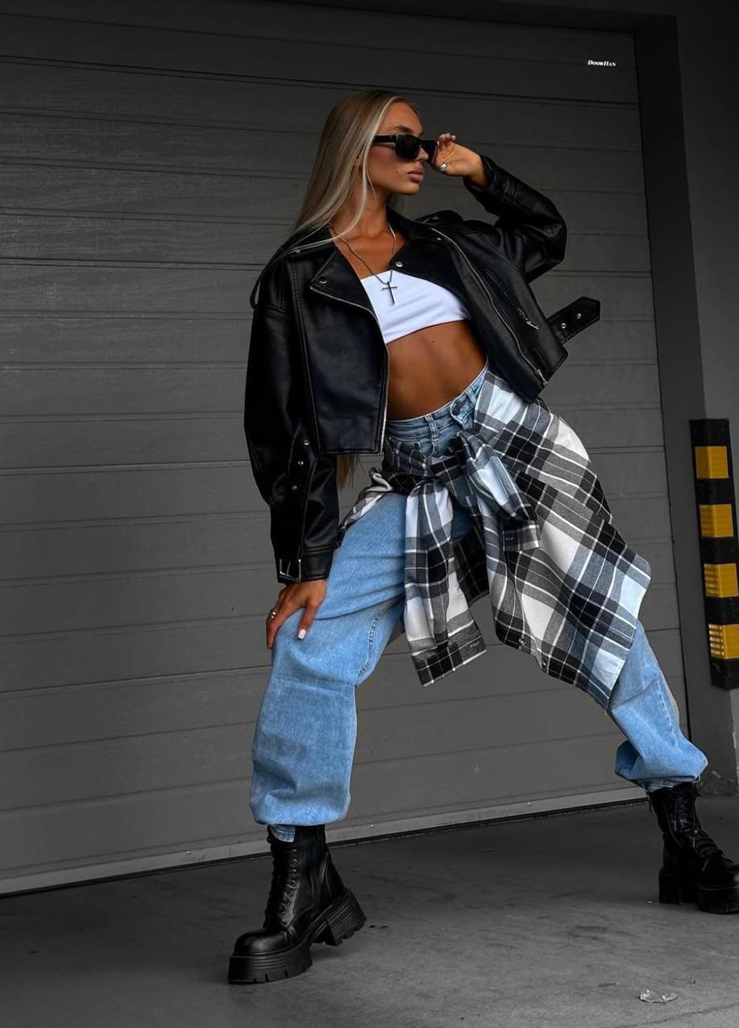 Чорна демісезонна куртка косуха No Brand