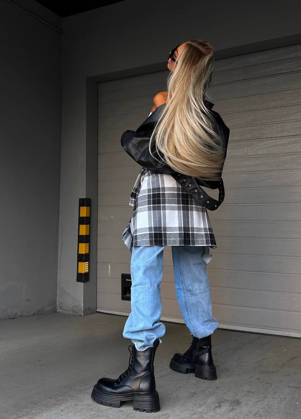 Чорна демісезонна куртка косуха No Brand