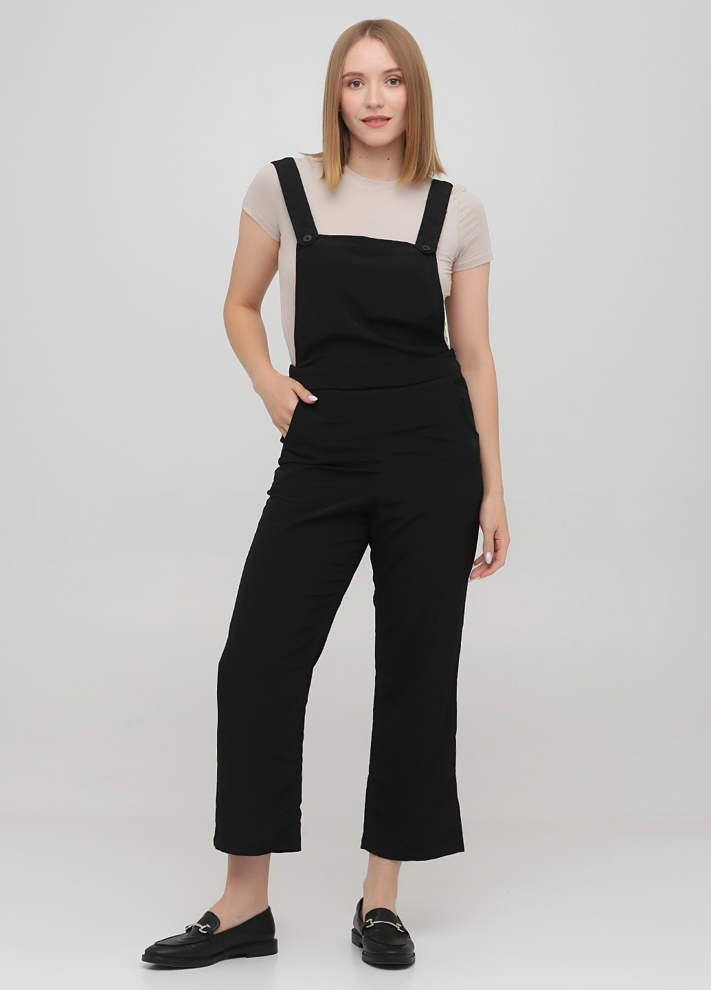Комбинезон Monki комбинезон-брюки однотонный чёрный кэжуал полиэстер