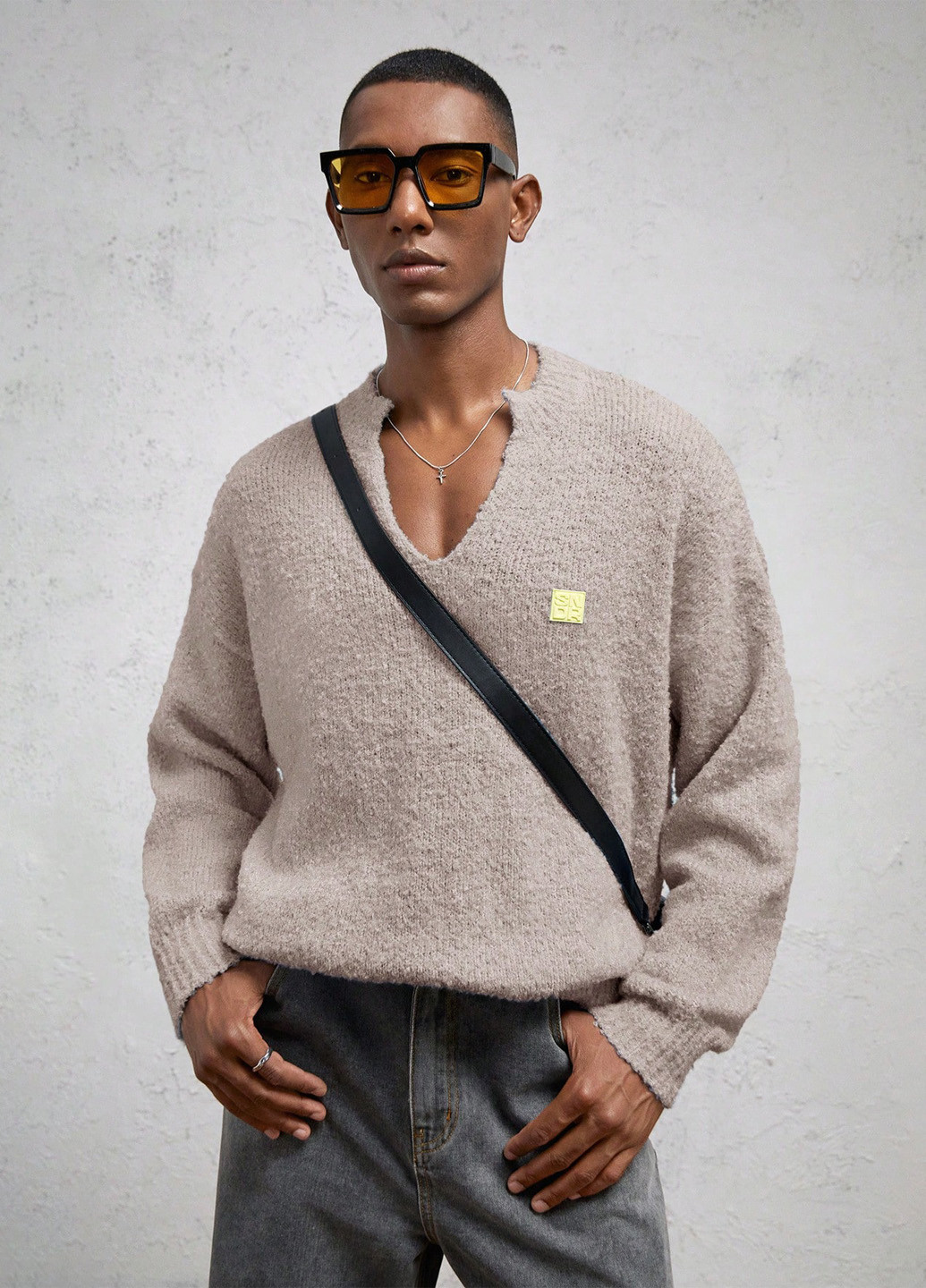 Бежевий демісезонний пуловер пуловер SHEIN