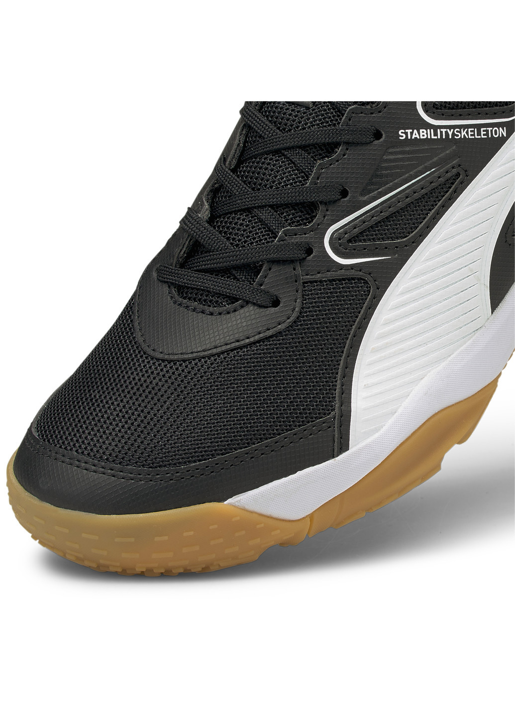 Чорні всесезон кросівки solarflash indoor sports shoes Puma
