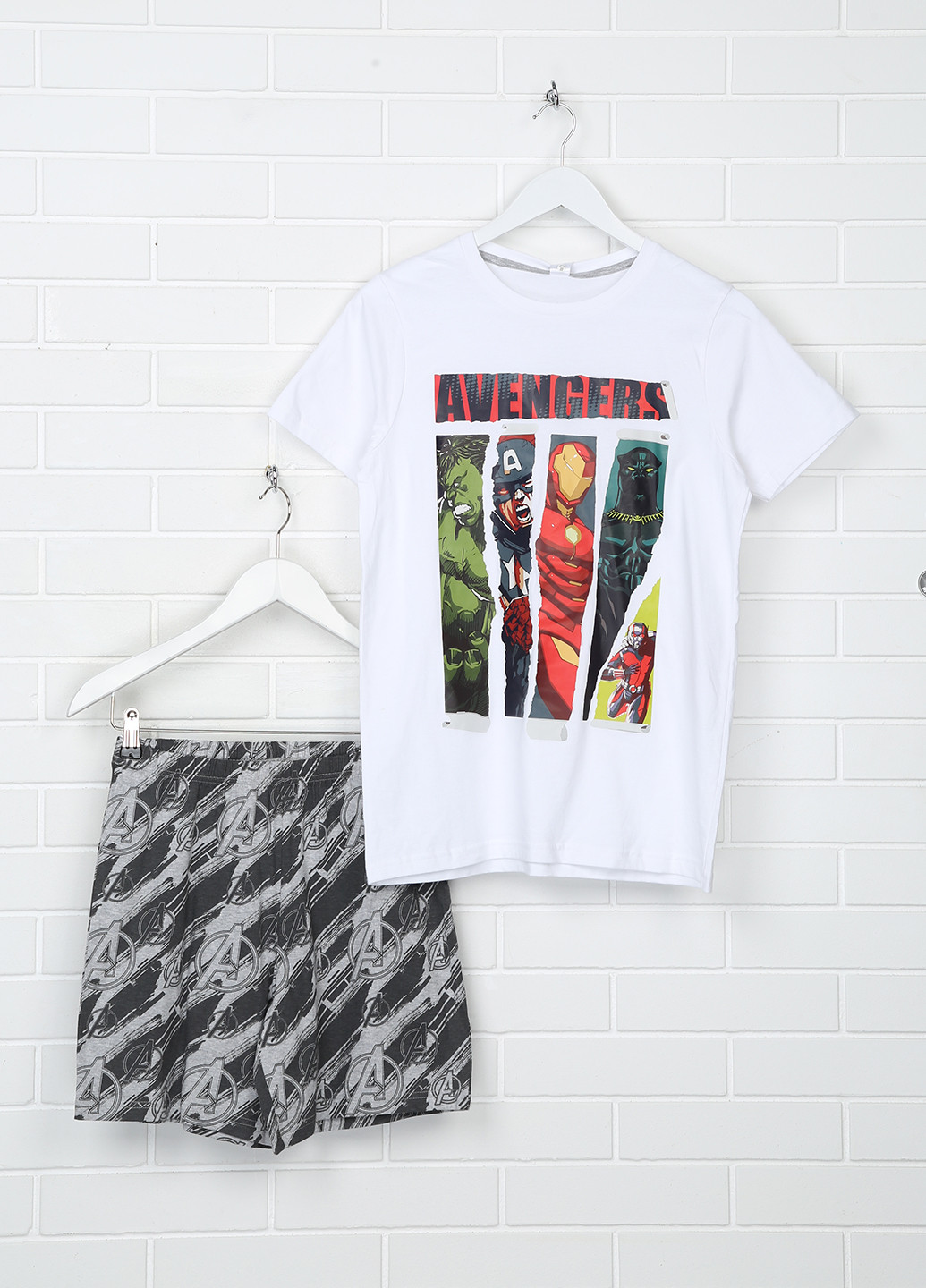 Комбинированный летний комплект (футболка, шорты) Marvel