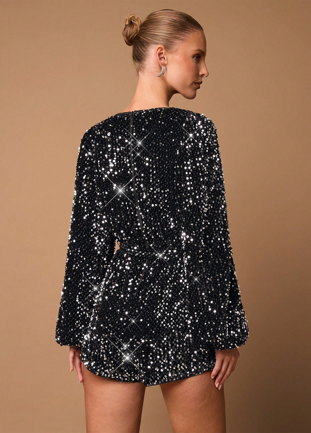 Комбінезон SHEIN комбінезон-шорти однотонний чорний коктейльний, вечірній поліестер