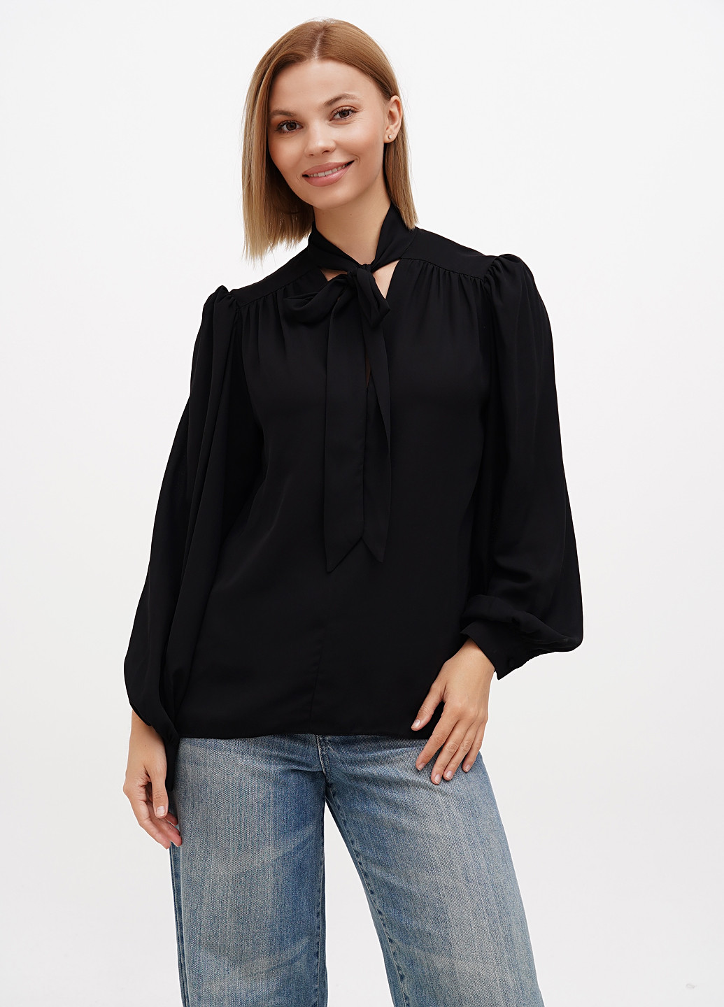 Чорна блуза Sassofono Club