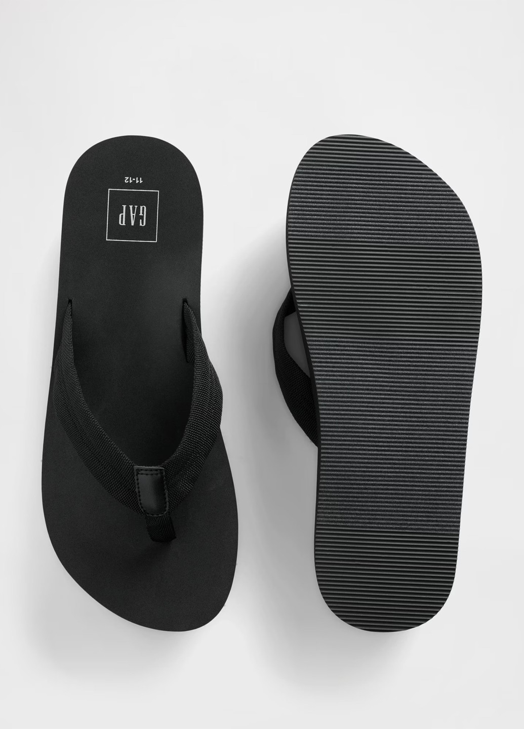 Черные кэжуал вьетнамки Gap