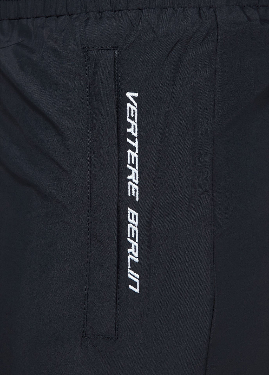 Черные спортивные демисезонные джоггеры брюки Vertere Berlin