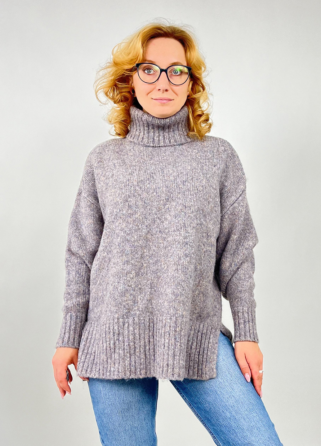 Сірий зимовий светр H&M