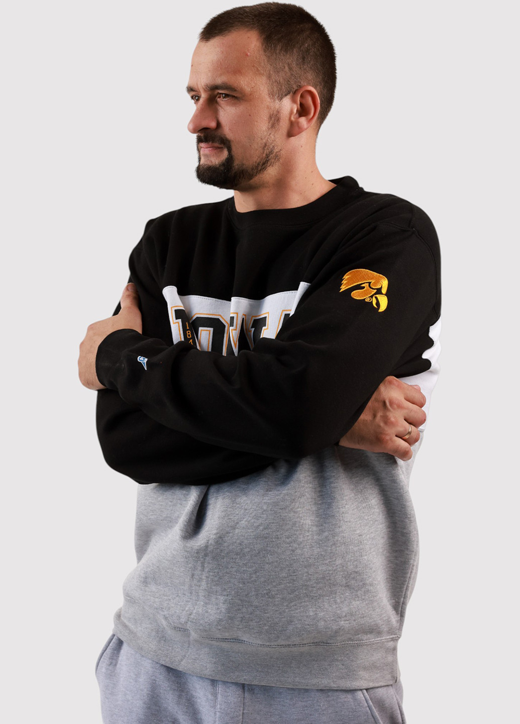 Комбинированный свитшот Blue 84 колор блок вышивка, нашивки (361422110)