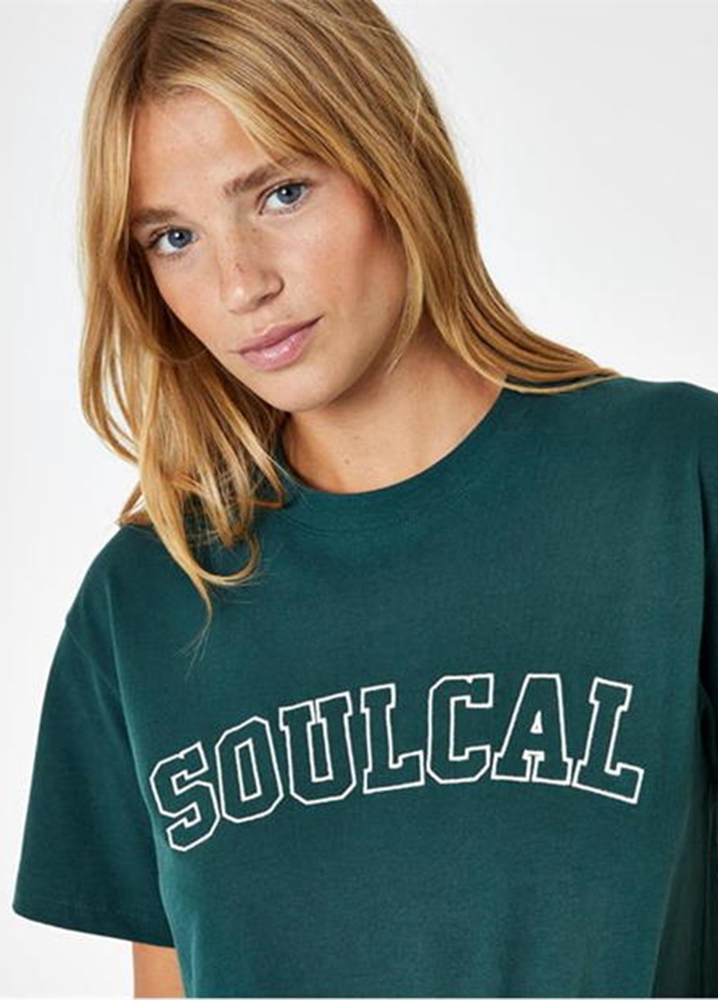 Изумрудная летняя футболка Soulcal & Co