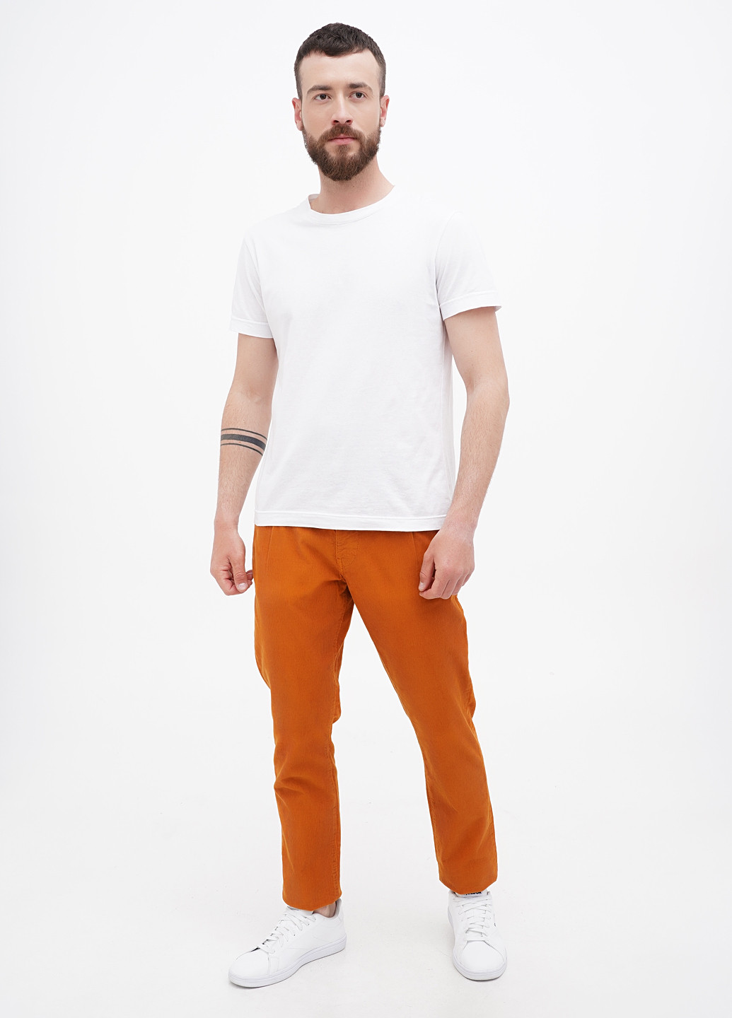 Оранжевые кэжуал демисезонные прямые брюки Mustang