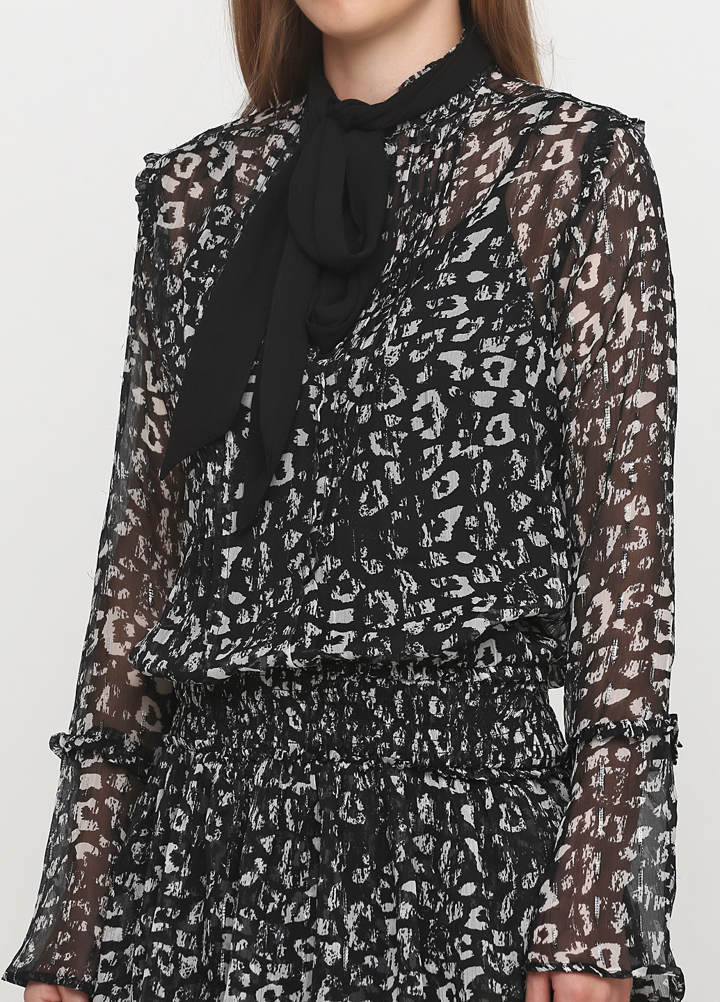 Черное кэжуал платье Eksbut с абстрактным узором