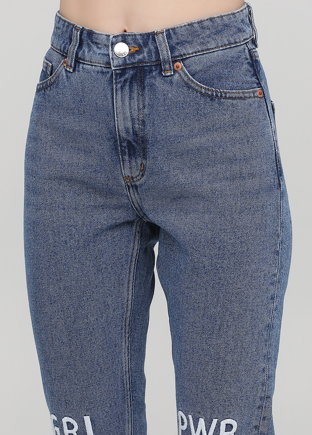 Синие демисезонные зауженные джинсы Monki