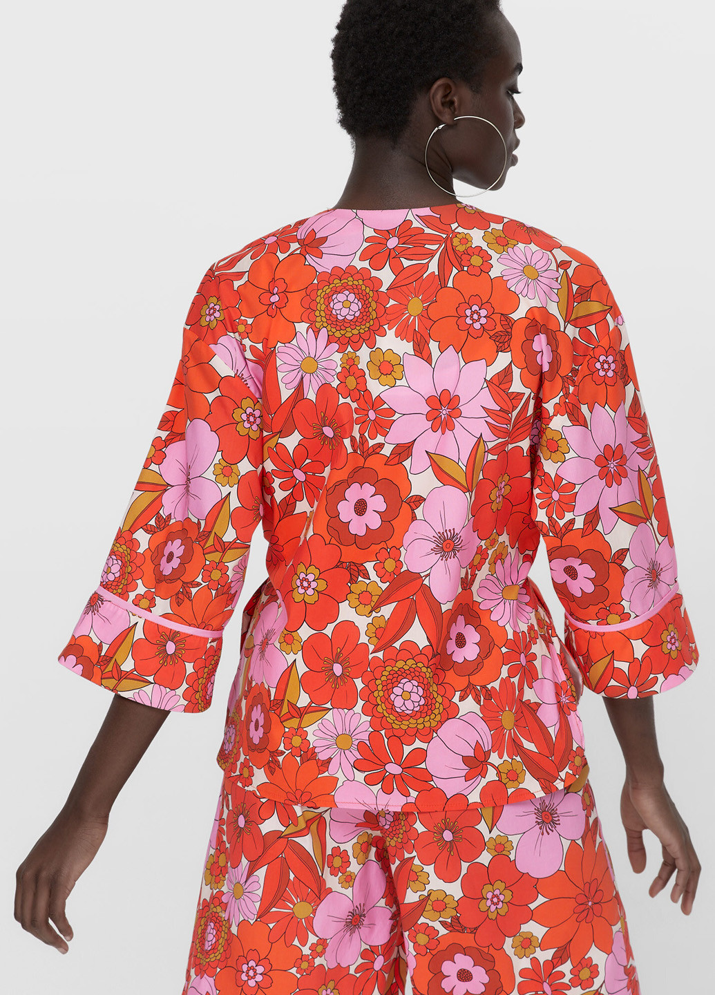 Красная кэжуал рубашка с цветами Stradivarius