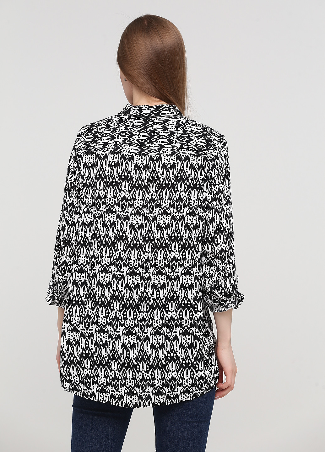 Черно-белая кэжуал рубашка с геометрическим узором H&M