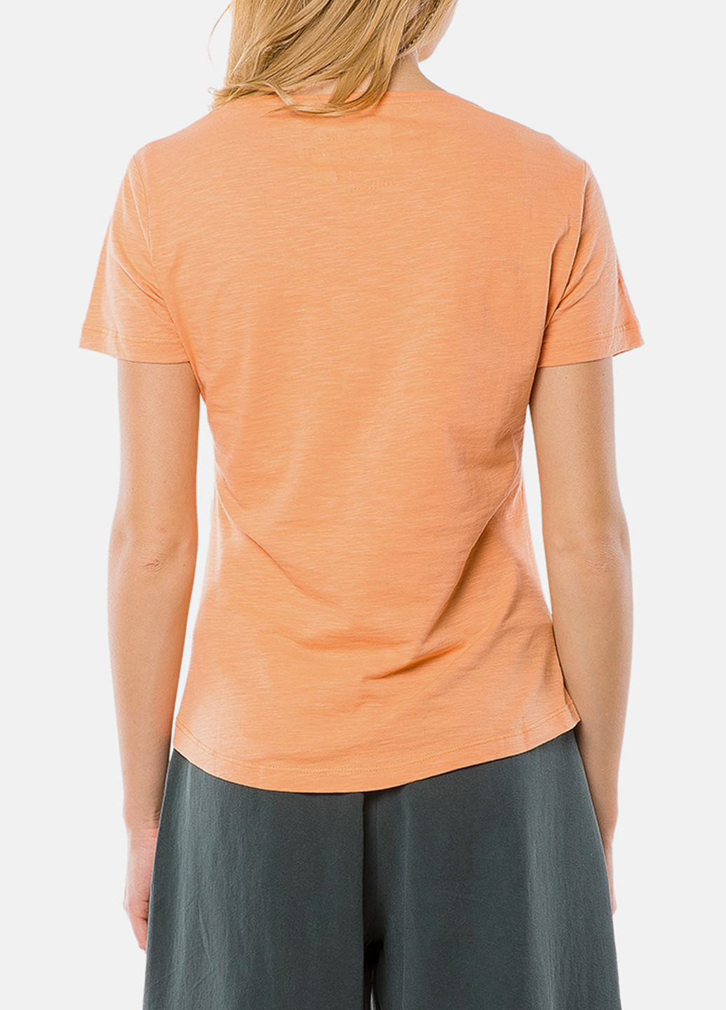 Оранжевая летняя футболка MR 520