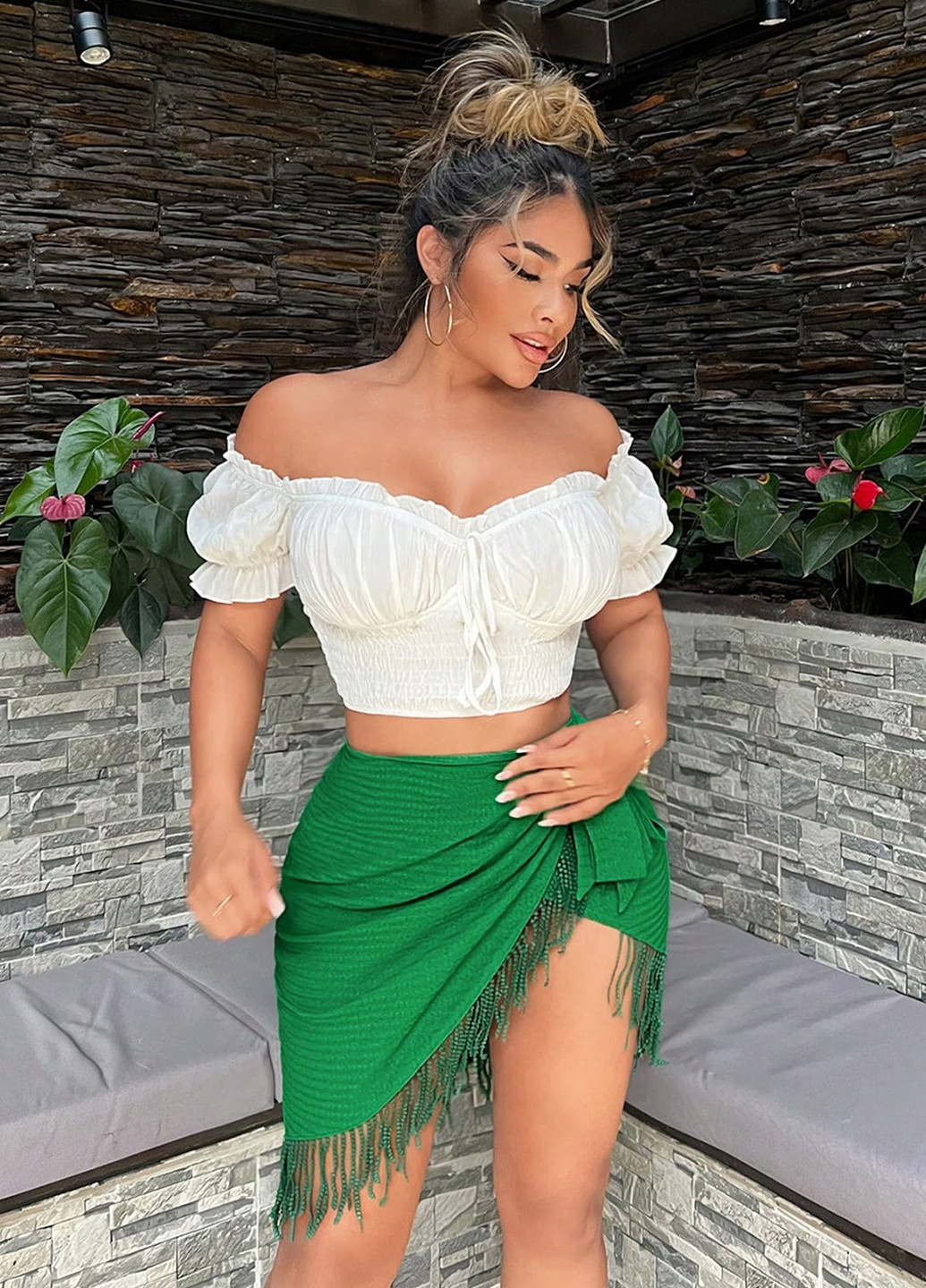 Зеленая кэжуал однотонная юбка SHEIN на запах