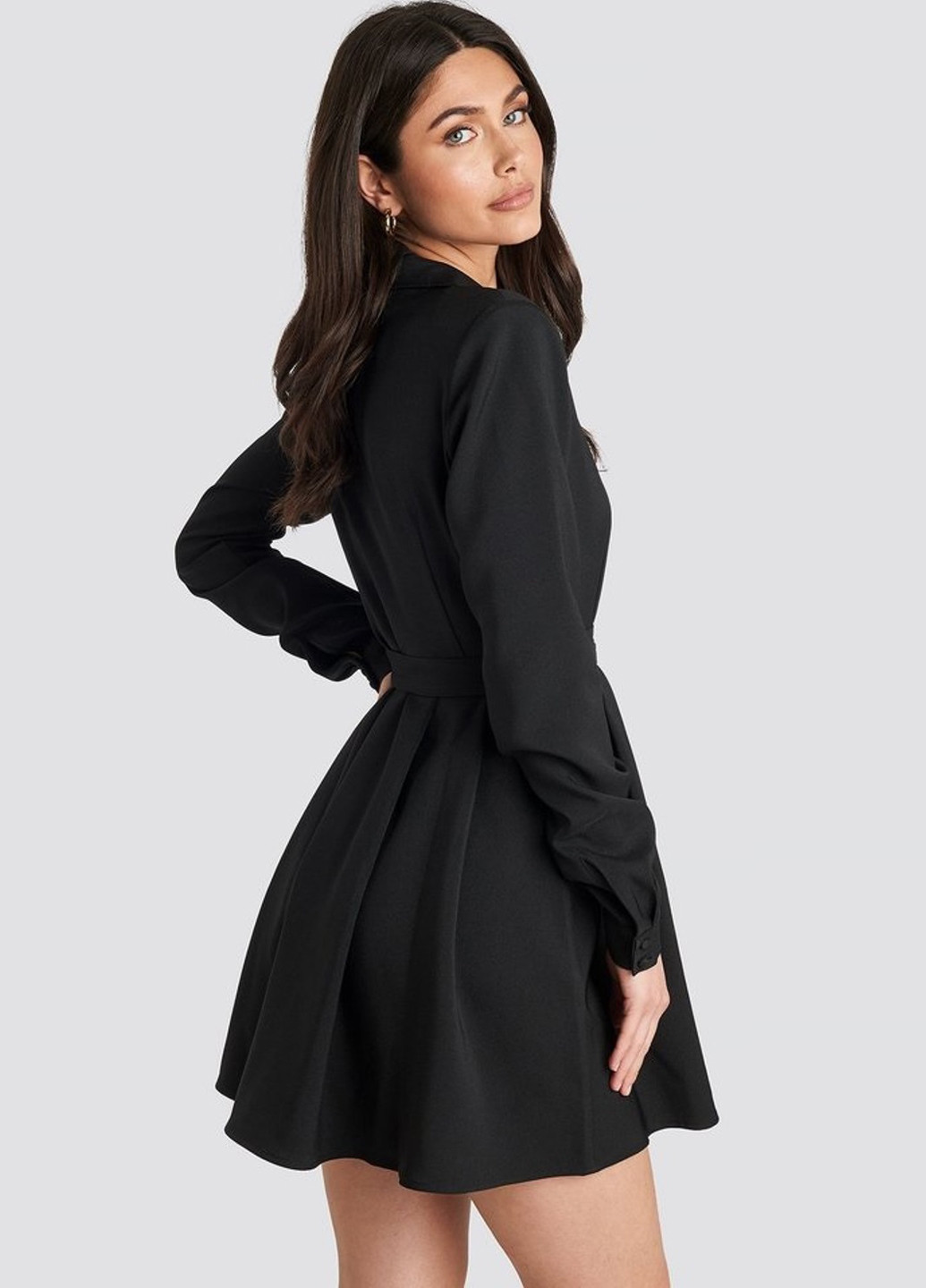 Чорна кежуал плаття, сукня кльош NA-KD однотонна