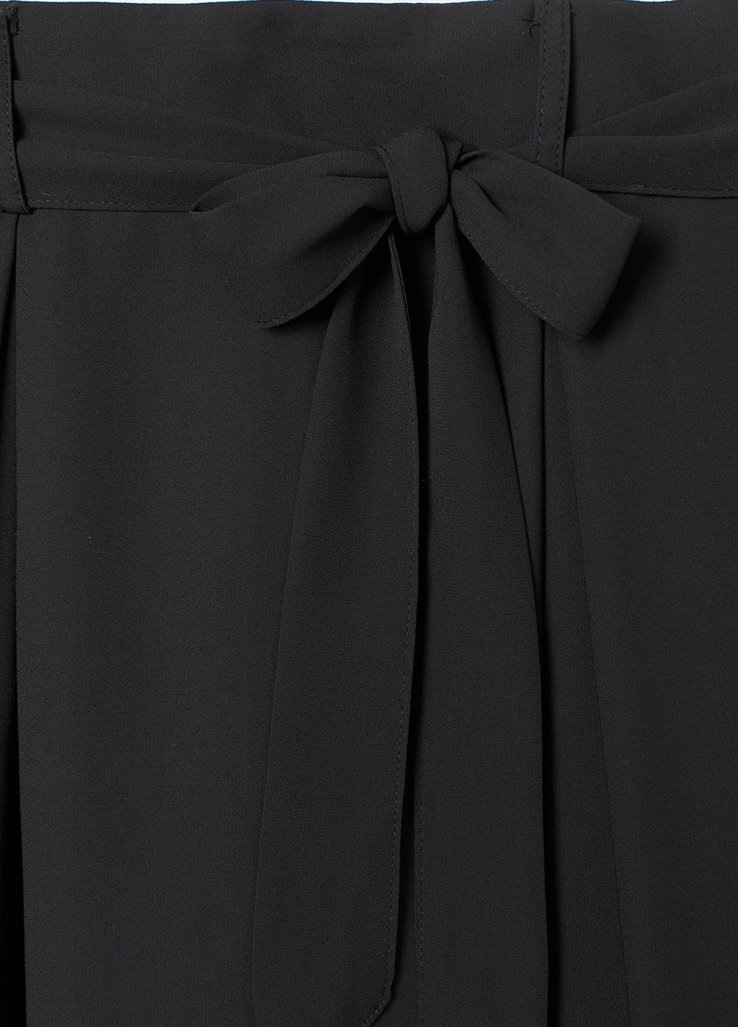 Черная кэжуал однотонная юбка H&M а-силуэта (трапеция)