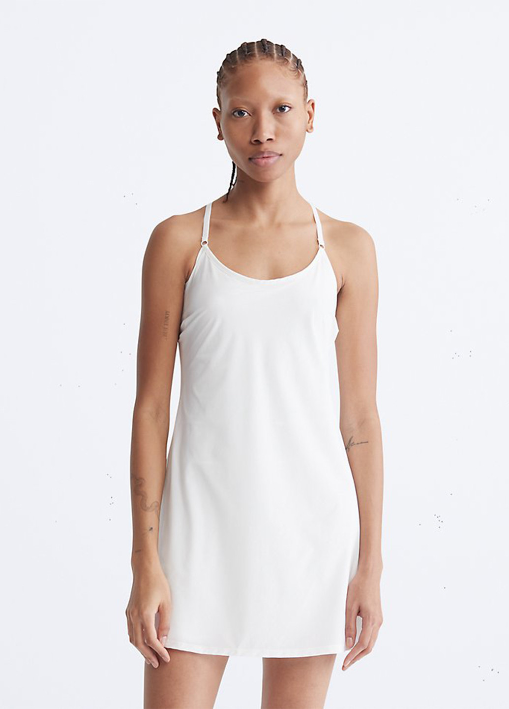 Белое спортивное платье платье-майка Calvin Klein однотонное