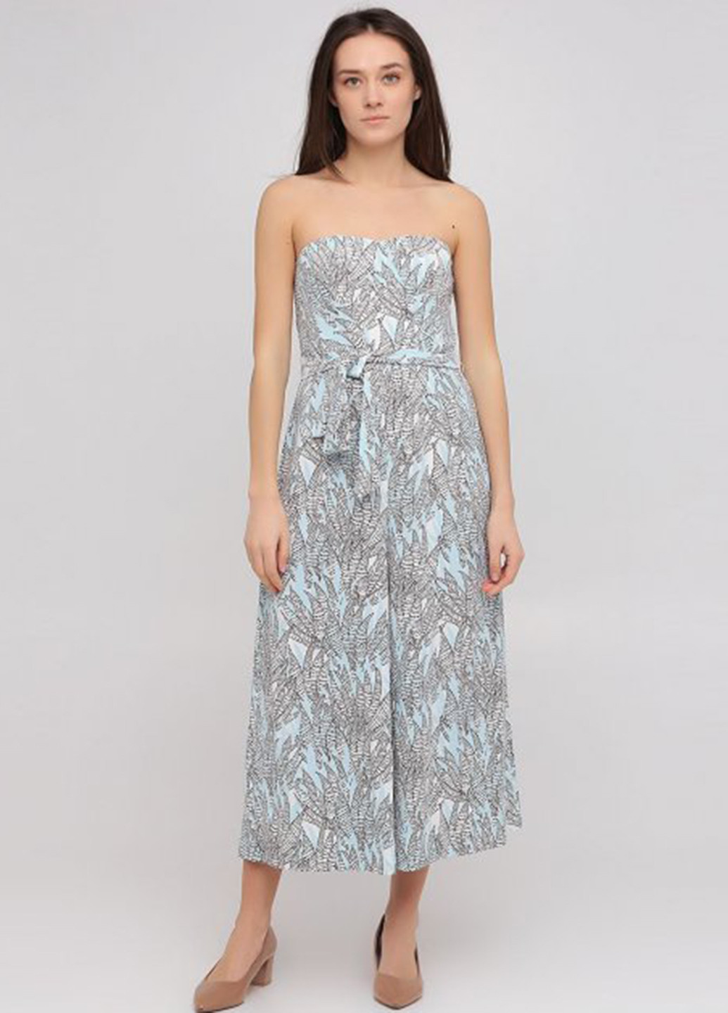 Голубое кэжуал платье с открытыми плечами H&M с абстрактным узором