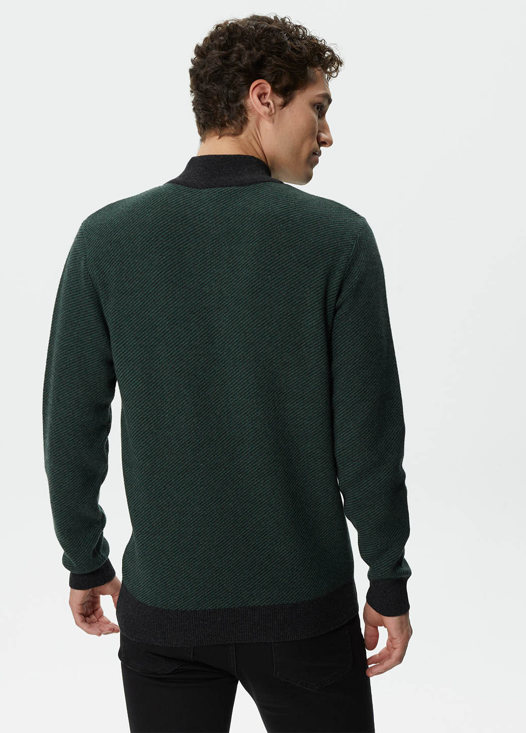 Зеленый демисезонный свитер Lacoste