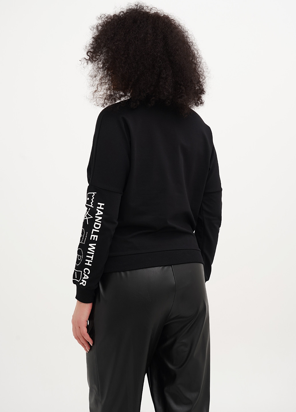 Чорний світшот Sonesta напис бісер (323428768)