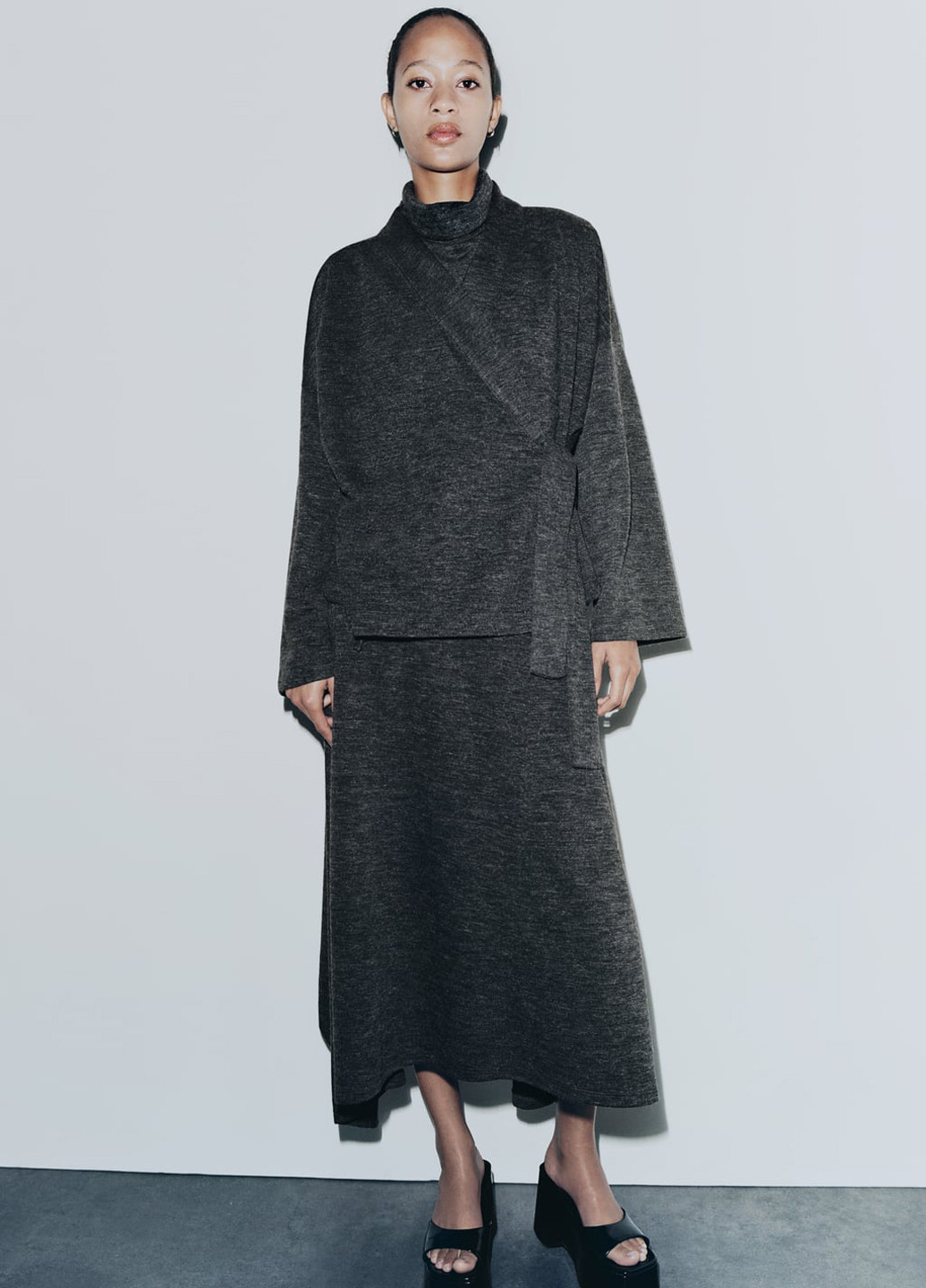 Сірий демісезонний комплект (кімоно, топ) Zara