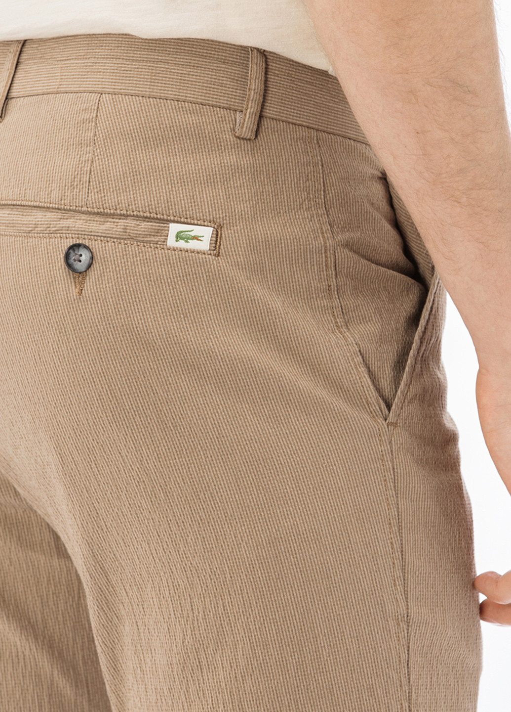 Коричневые кэжуал летние укороченные, зауженные брюки Lacoste