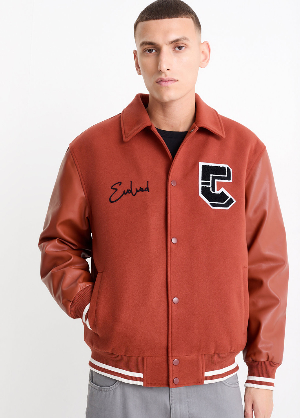 Теракотова демісезонна куртка C&A