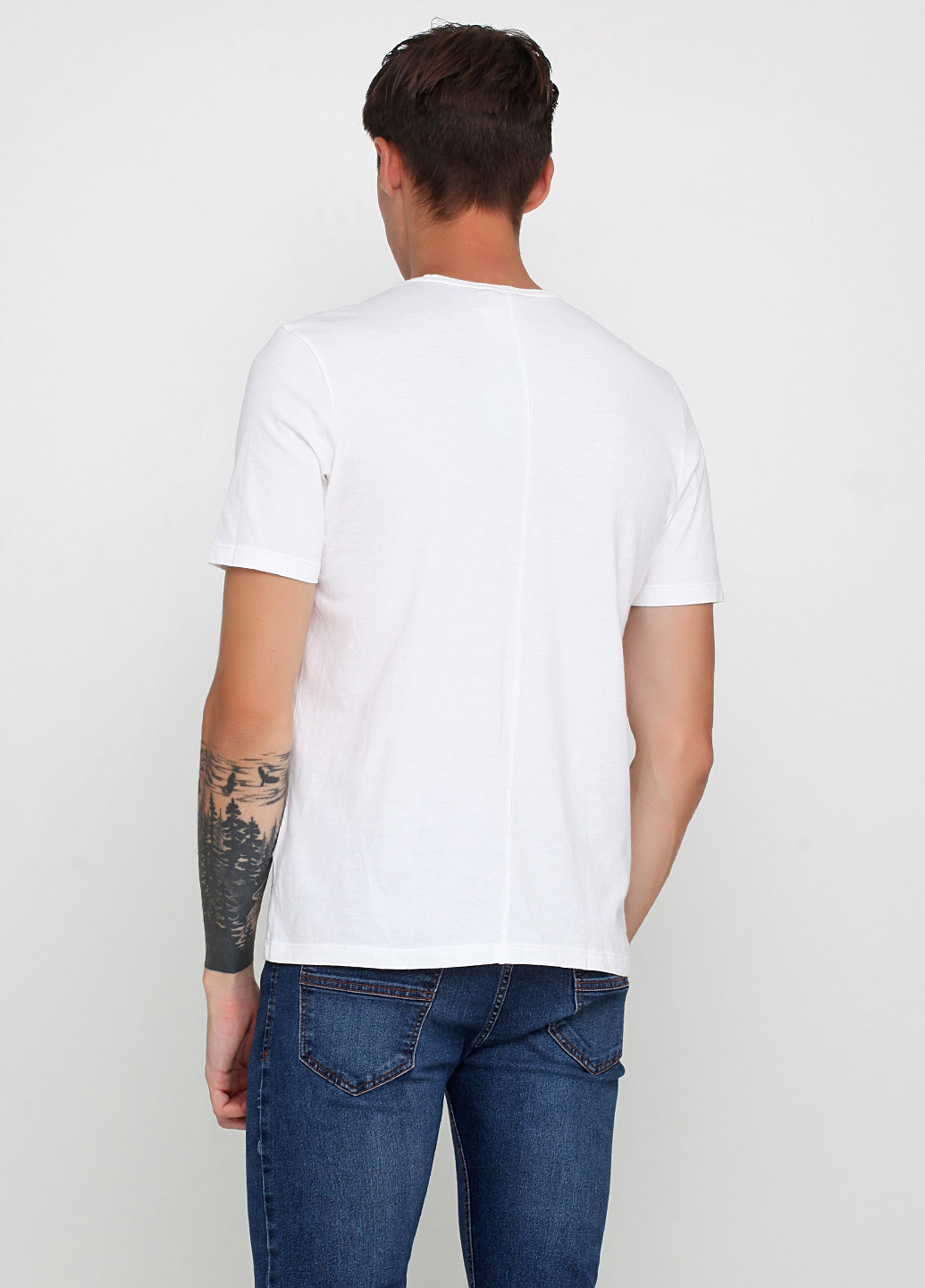 Чорно-біла футболка Sisley