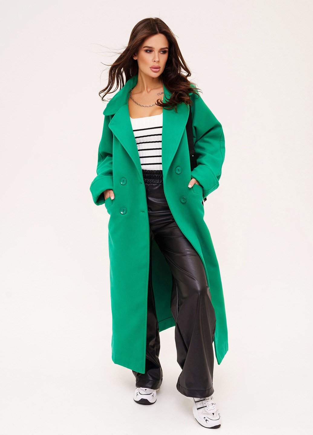 Зелене демісезонне Пальто жіноче двобортне ISSA PLUS
