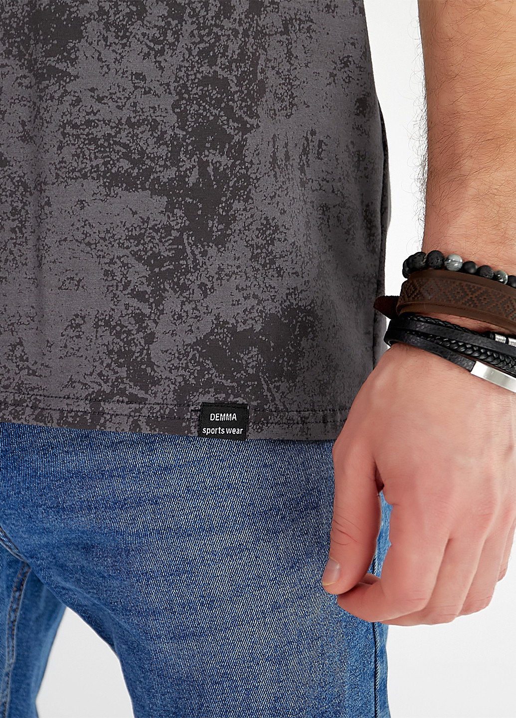 Серая футболка Demma