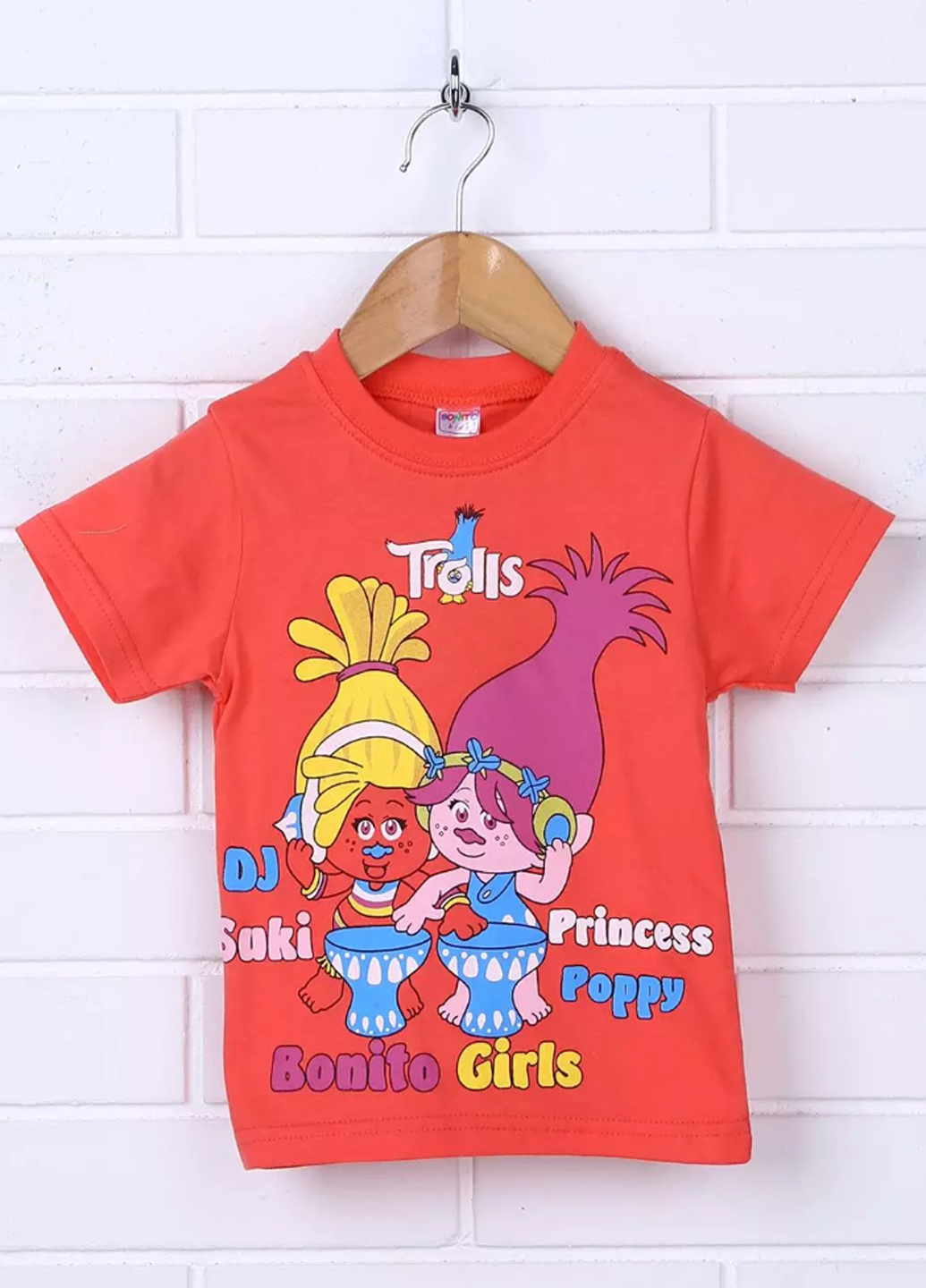 Персиковая летняя футболка Bonito
