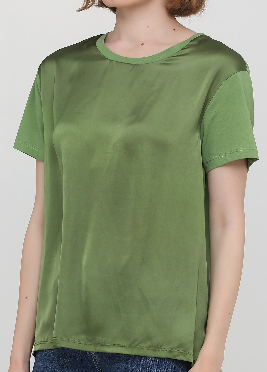 Зеленая летняя футболка No Brand