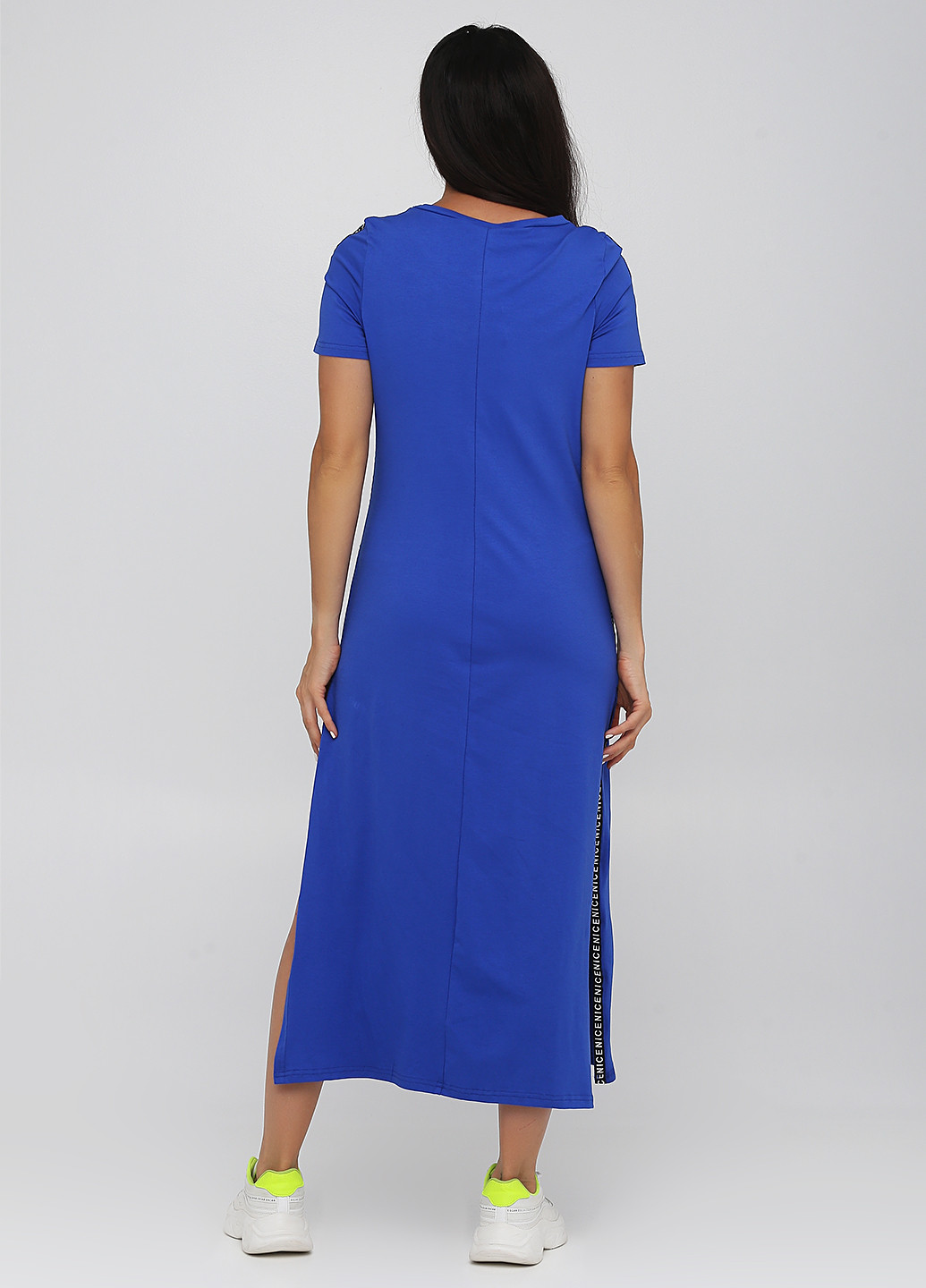 Синее кэжуал платье платье-футболка Malta однотонное
